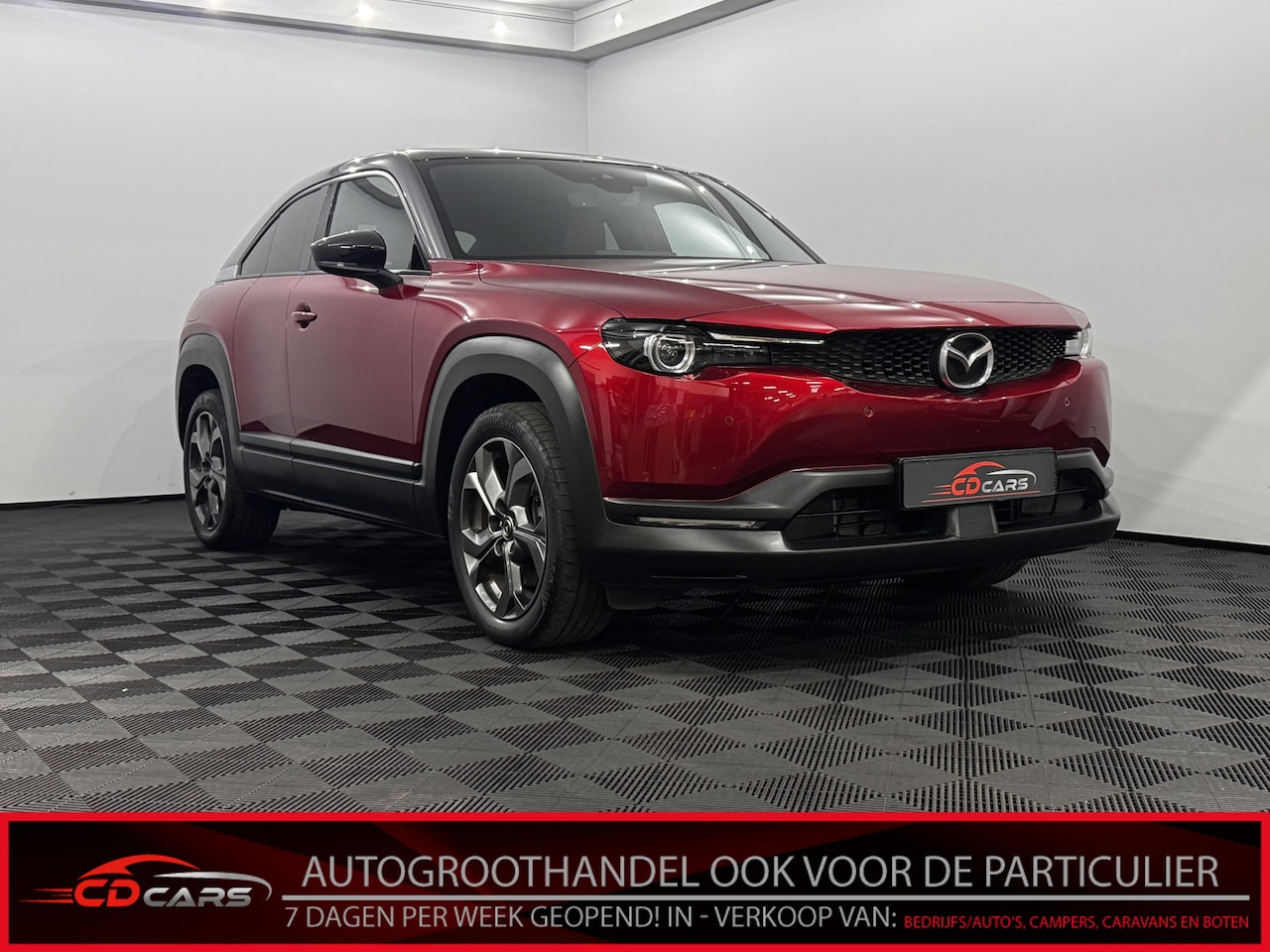 Mazda MX-30 - e-SkyActiv 145 First Edition 36 kWh Half leder, Clima, Camera, Navi, Head-up display, Elek - AutoWereld.nl