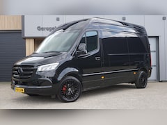 Mercedes-Benz Sprinter - 315 1.9 CDI 150pk L2H2 FWD Black Edition Sprinter 315 1.9 CDI 150pk Aut. L2H2 FWD 3-Zits L