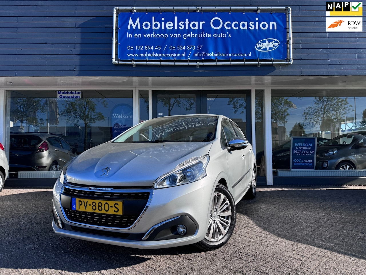 Peugeot 208 - 1.2 PureTech Allure / dealer onderhouden / nap / incl 6md garantie - AutoWereld.nl