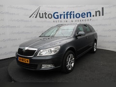 Skoda Octavia Combi - 1.4 TSI Elegance nette stationcar met trekhaak