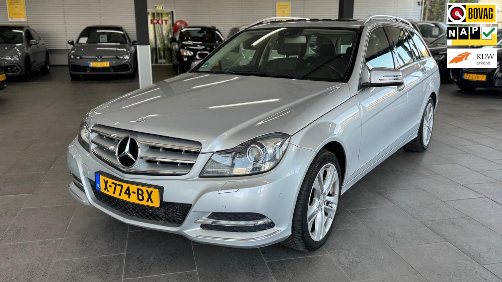 Mercedes-Benz C-klasse Estate - 200 Business Class Avantgarde schuifdak xenon navi clima cruise half leer parkeersensoren - AutoWereld.nl