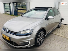 Volkswagen Golf - 1.4 TSI|GTE|PANO|N.A.P|New Apk|Airco|