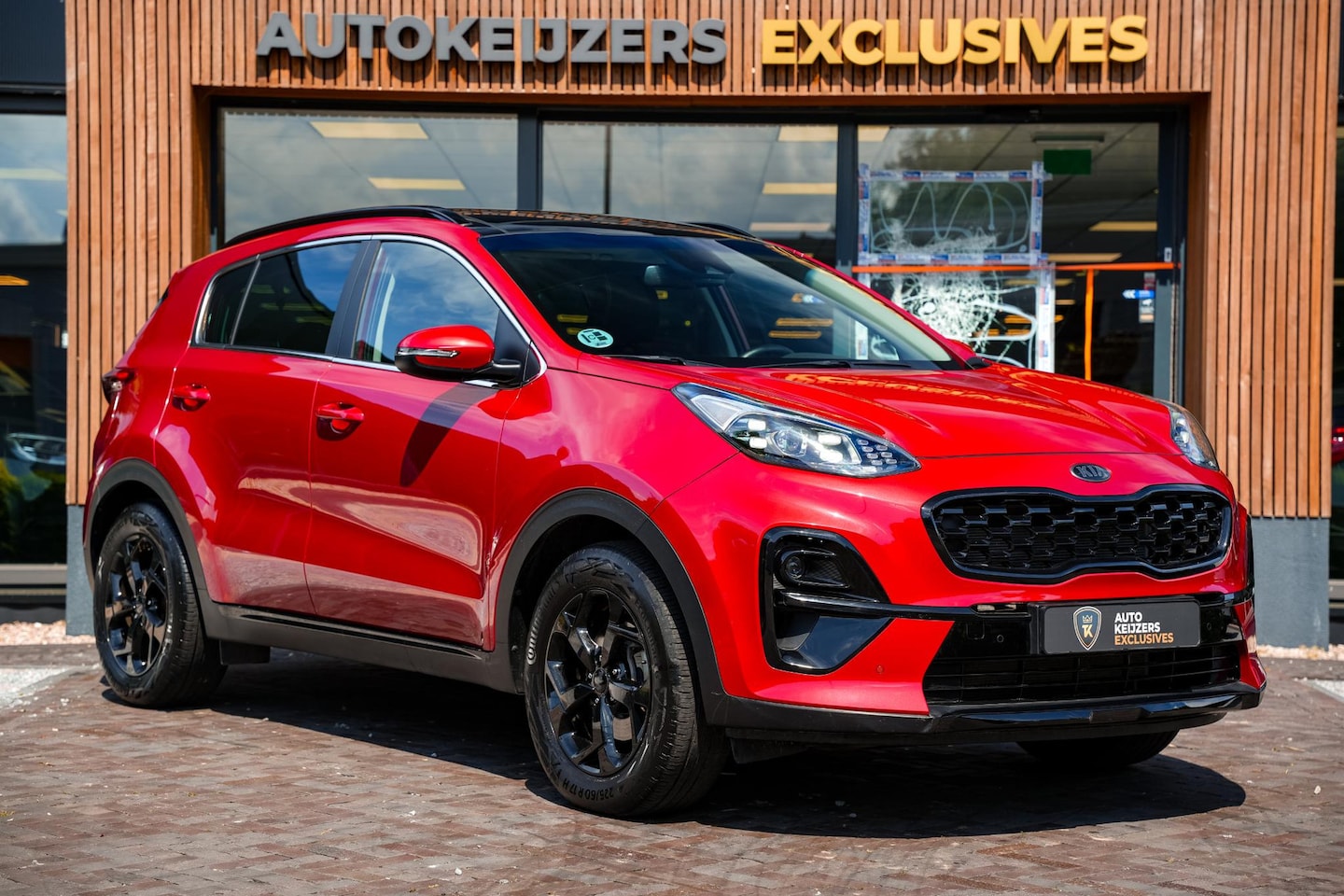 Kia Sportage - 1.6 GDI DynamicLine Panoramadak Lane Assist LED Clima Cruise Camera - AutoWereld.nl