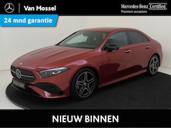 Mercedes-Benz A-klasse - 180 AMG Line Premium /Rijassistentiepakket plus /360 Camera /Night pakket