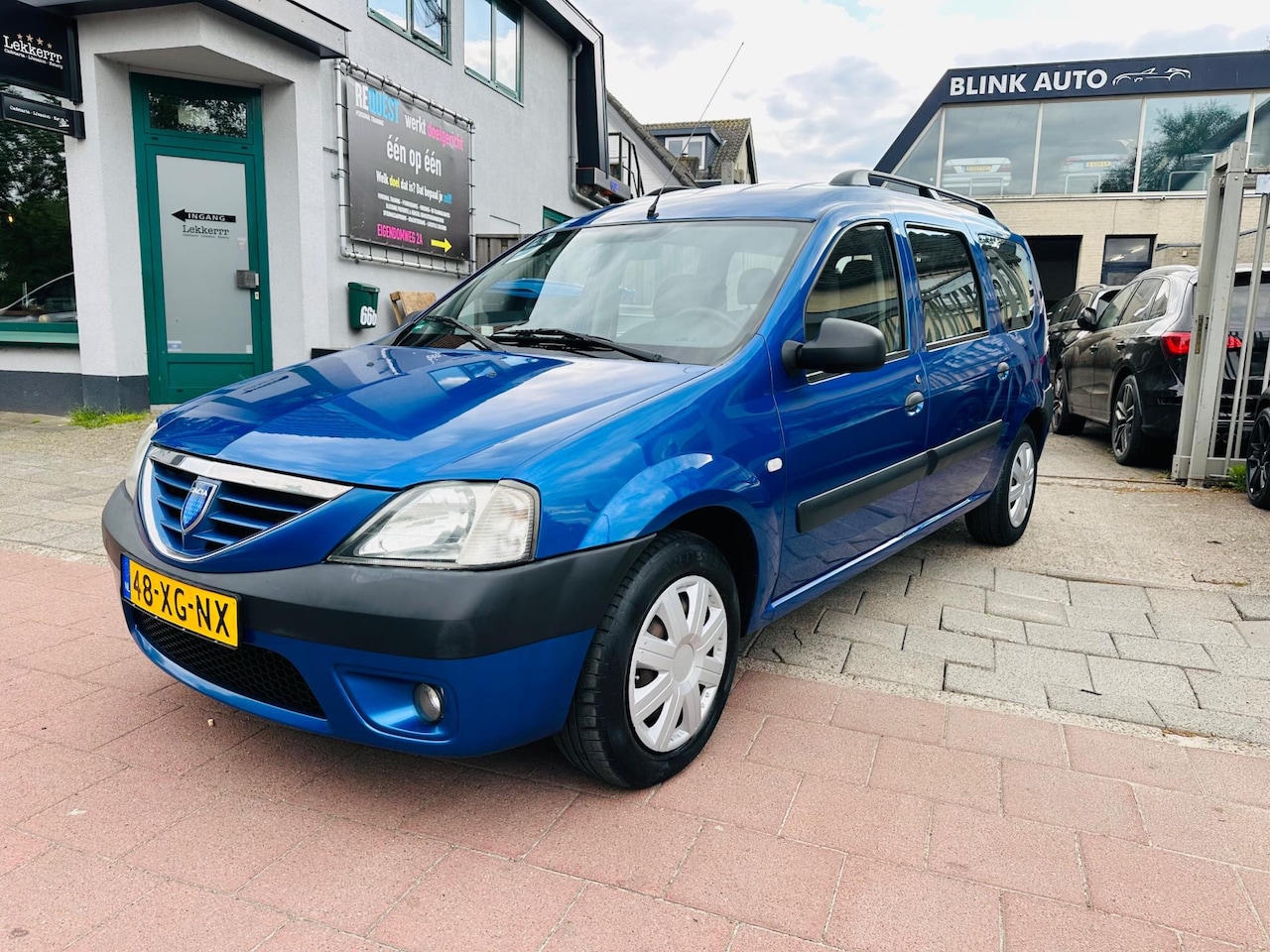 Dacia Logan MCV - 1.6-16V Lauréate 7p. Airco Apk Garantie - AutoWereld.nl