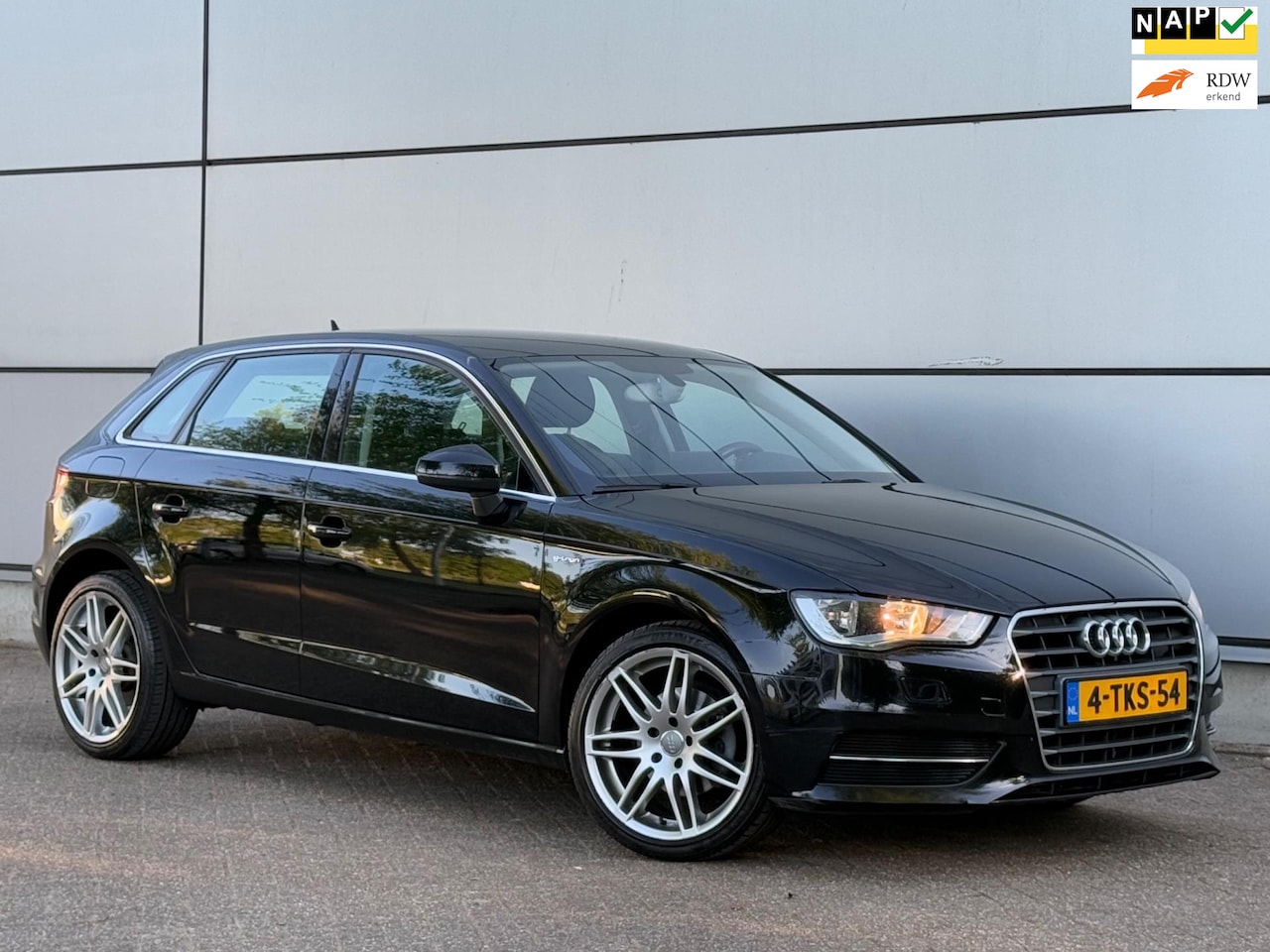 Audi A3 Sportback - 1.4 TFSI Attraction Pro Line g-tron Automaat |Stoelverw |Navi |Cruise |Lmv |Nap |Boekjes - AutoWereld.nl