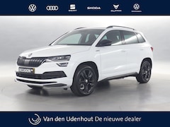 Skoda Karoq - 1.5 TSI 150pk ACT Sportline Business DSG / Navigatie / Camera / Trekhaak wegklapbaar