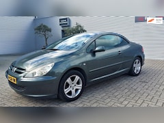Peugeot 307 CC - 1.6-16V met nieuwe apk tot 5-2-26 , cruise control, airco, 16 inch lm velgen, metallic lak