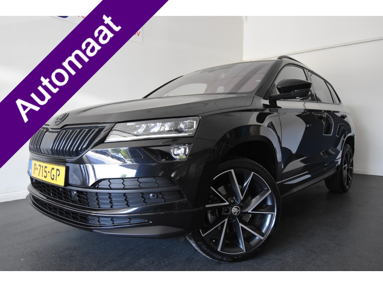 Skoda Karoq - 1.5 TSI ACT Sportline Business 1.5 TSI ACT Sportline Business , BLACK EDITION !! , TREKHAAK , A UITRIJ CAM ,ST+STUUR VERW - AutoWereld.nl