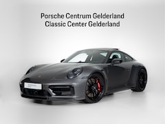 Porsche 911 - Carrera GTS