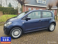 Volkswagen Up! - 1.0 High up BlueMotion, navi, airco, lm