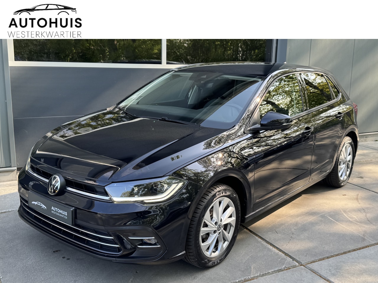 Volkswagen Polo - 1.0 TSI 95pk DSG Style Business Climate Control Navigatie LED koplampen - AutoWereld.nl