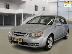 Kia Cerato - 1.6-16V LX