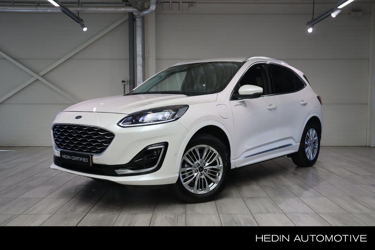 Ford Kuga - 2.5 PHEV Vignale | Driver Assistance | Winter Pack | Technology Pack | Trekhaak Wegklapbaa - AutoWereld.nl