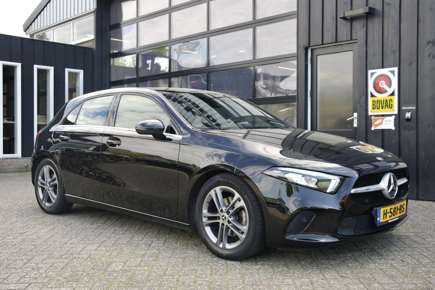 Mercedes-Benz A-klasse - 160 Advantage | NL-Auto | Dealer Onderhouden | Widescreen | Trekhaak - AutoWereld.nl