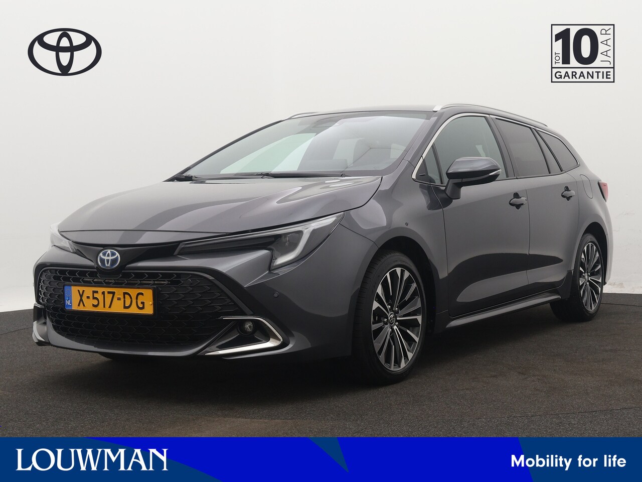 Toyota Corolla Touring Sports - 1.8 Hybrid First Edition | 1e Eigenaar | PDC voor en achter | Stoelverwarming | Dealer Ond - AutoWereld.nl