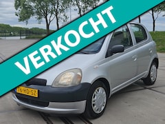 Toyota Yaris - 1.0-16V VVT-i Terra 5Deurs apk 12-6-2026