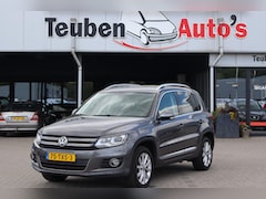 Volkswagen Tiguan - 1.4 TSI Sport&Style Navigatie, Climate control, Trekhaak, Stoelverwarming, Cruise control