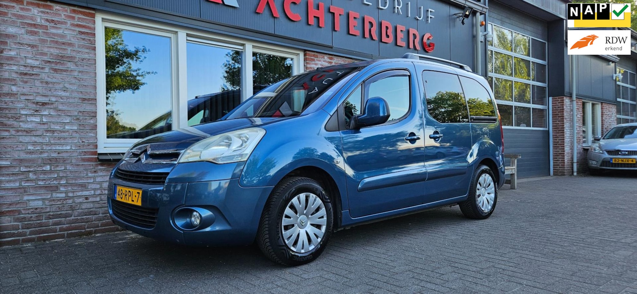 Citroën Berlingo - 1.6 VTi 120 Multispace Trekhaak! Airco/Clima! Panoramadak! Cruise Control! NAP! Nette Auto - AutoWereld.nl