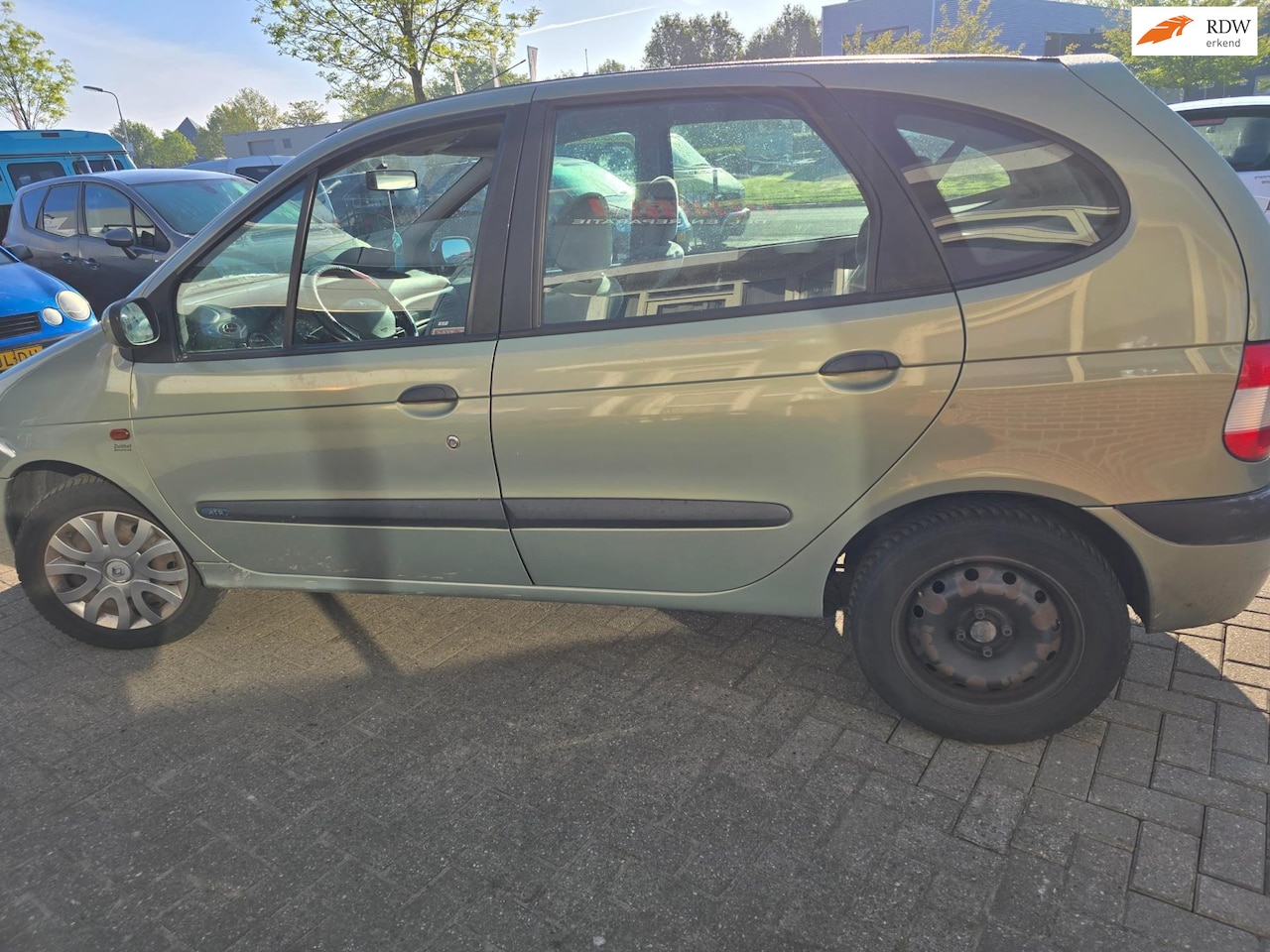 Renault Scénic - 1.6-16V 1.6-16V - AutoWereld.nl