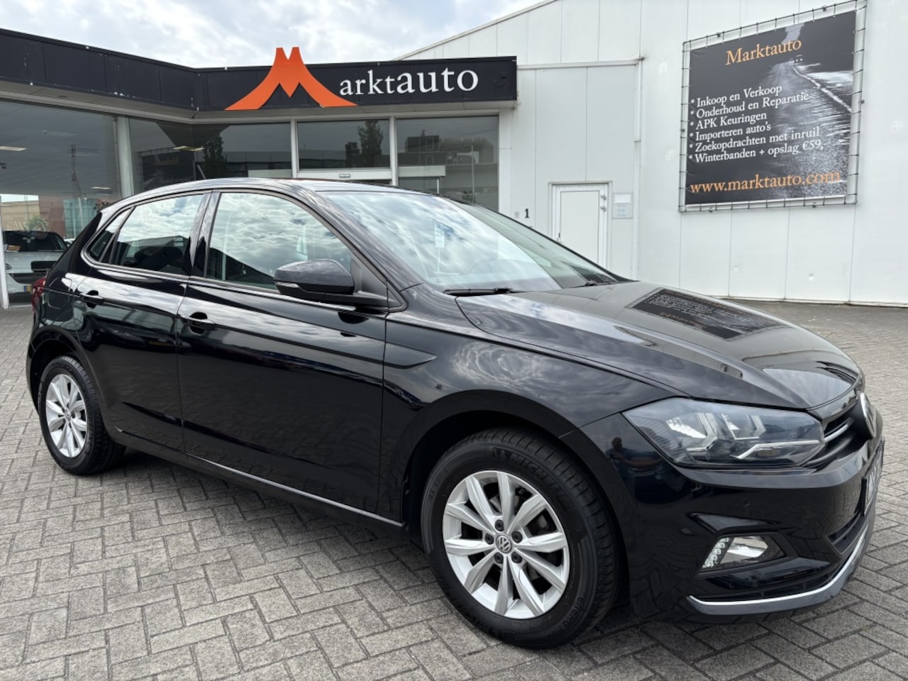Volkswagen Polo - 1.0 TSI Highline Cuise Climate Bluetooth Pdc - AutoWereld.nl
