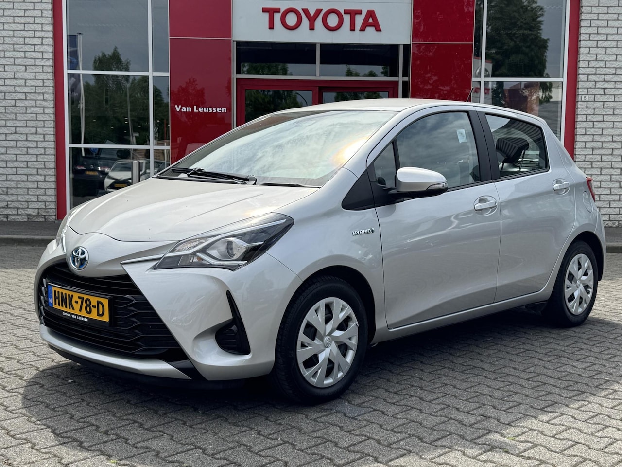 Toyota Yaris - 1.5 Hybrid Active STOELVERW CAMERA CLIMA EL-RAMEN BLUETOOTH - AutoWereld.nl