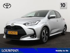 Toyota Yaris - 1.5 Hybrid 115 First Edition | LM velgen | Navigatie | Camera | Cruise Control Adaptief |