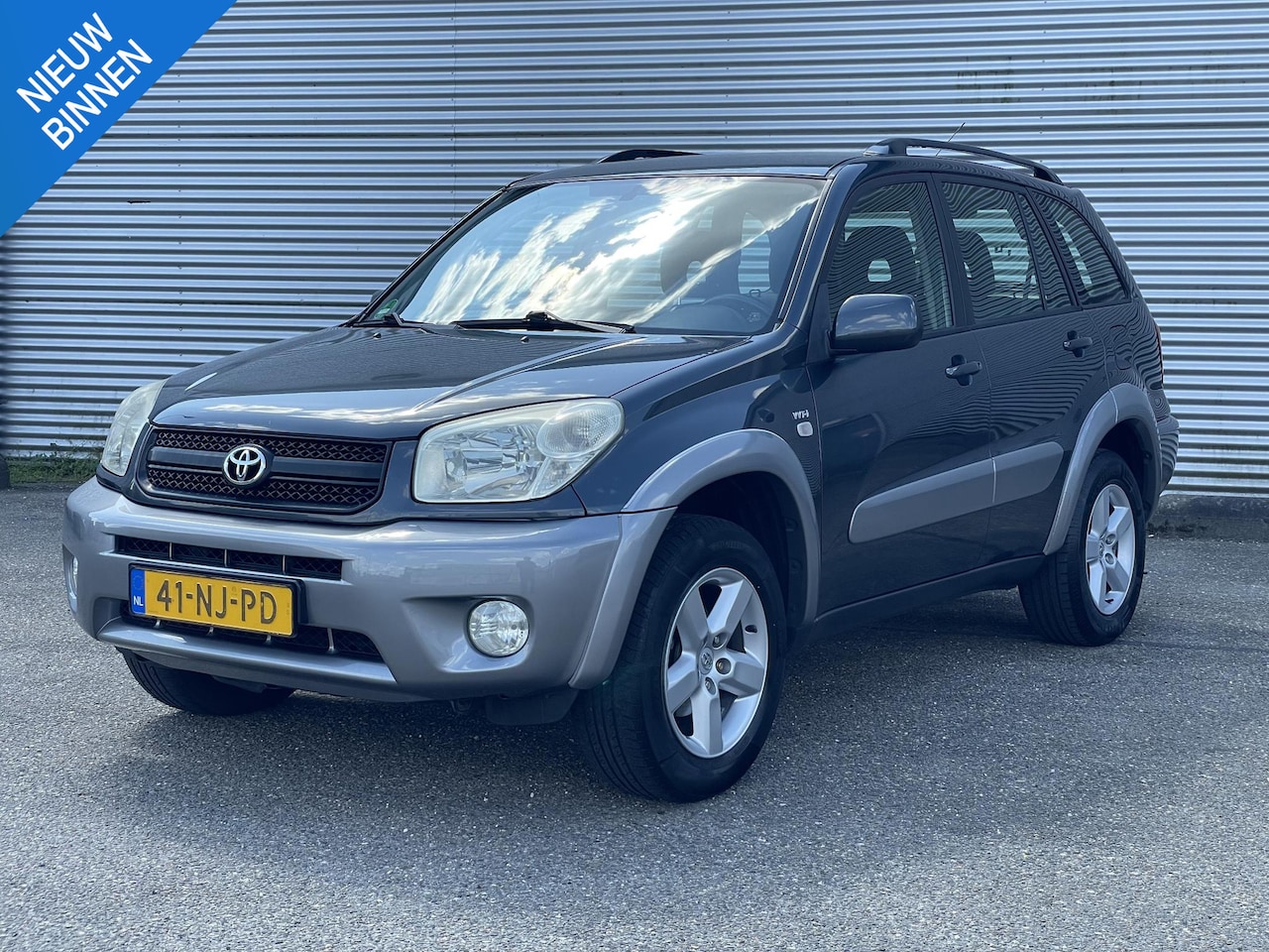 Toyota RAV4 - 2.0-16V VVT-i Sol 2.0-16V VVT-i Sol - AutoWereld.nl