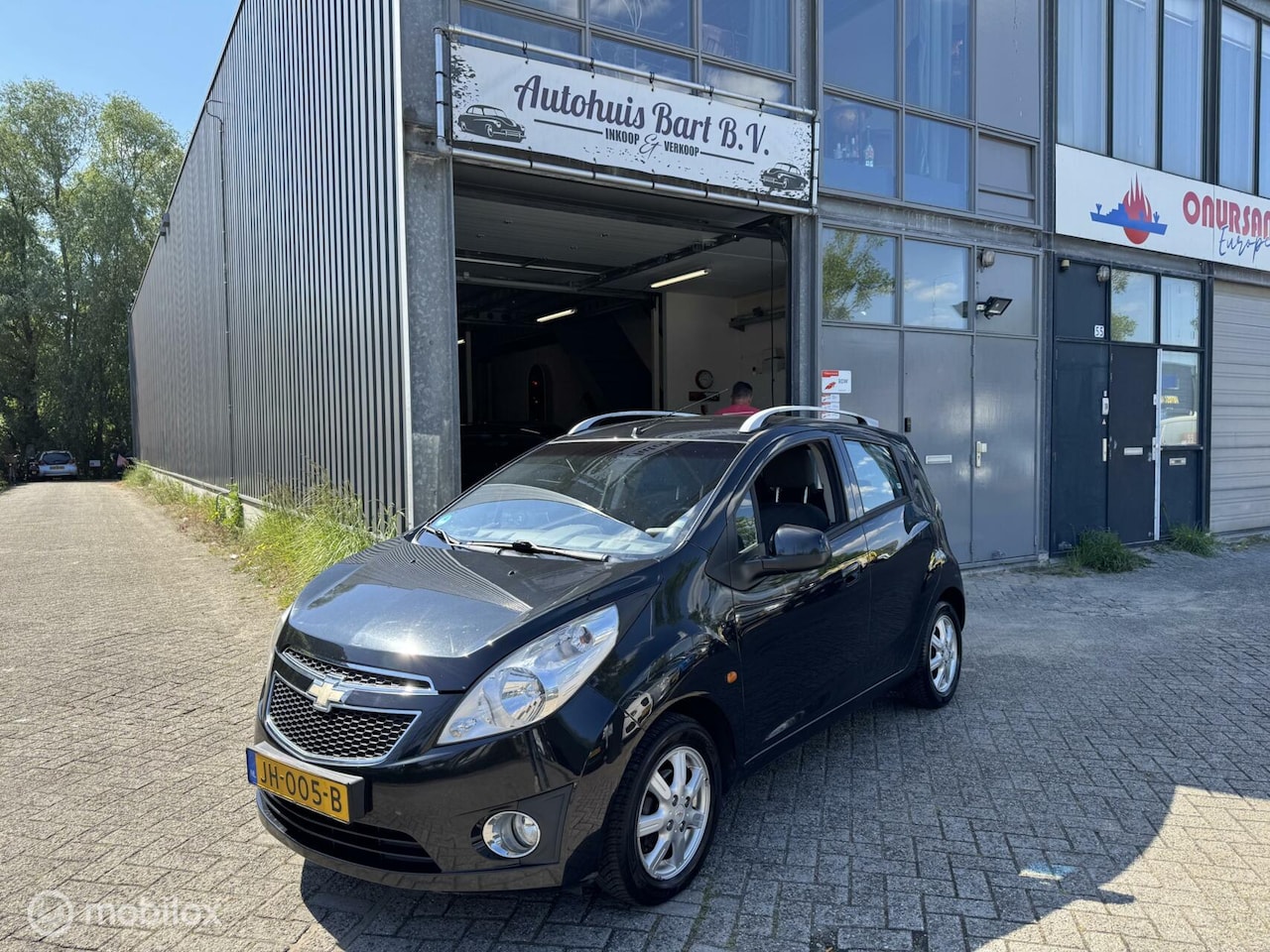 Chevrolet Spark - 1.2 16V LTZ Airco! Nieuwe APK! NAP Rapport! - AutoWereld.nl