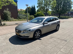 Volvo V60 - 2.4 D6 AWD Plug-In Hybrid Summum Leder