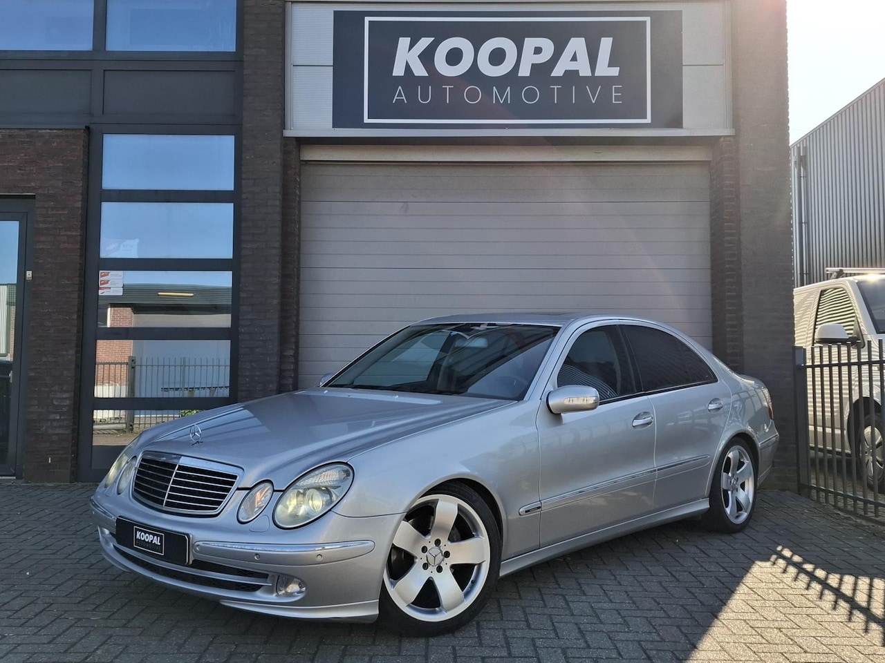 Mercedes-Benz E-klasse - 320 CDI Avantgarde | Schuifdak | Xenon - AutoWereld.nl
