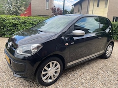 Volkswagen Up! - 1.0 high up BlueMotion