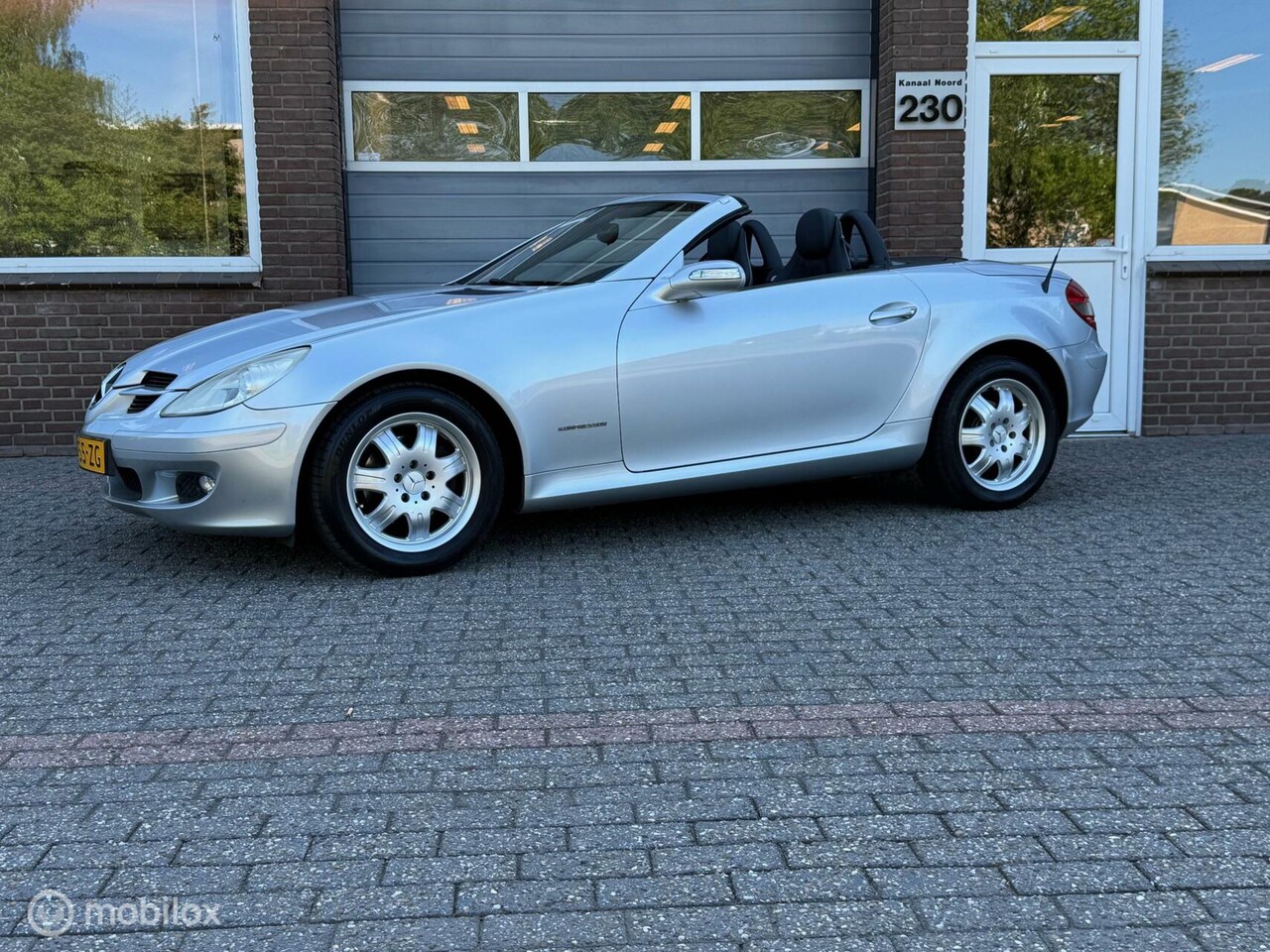 Mercedes-Benz SLK-klasse - 200 K LEDER/AIRCO/CRUISE - AutoWereld.nl