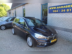 BMW 2-serie Active Tourer - 218i Corporate Lease High Executive Luxury Leder Panoramadak Trekhaak 17" velgen