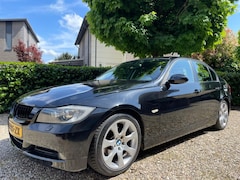 BMW 3-serie - 320i Dynamic Executive