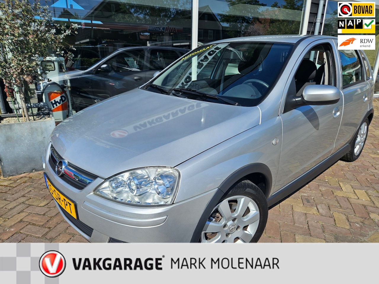 Opel Corsa - 1.4-16V Silverline 1.4-16V Silverline,automaat,lage km stand! - AutoWereld.nl