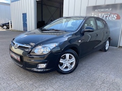 Hyundai i30 - 1.4i Dynamic 5-Drs. / Airco / Elektr. pakket