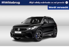 Volkswagen Tiguan - 2.0 TSI R 75 Edition 4Motion 320pk DSG / Panoramadak / 21" LMV Estoril / Black Style / Akr