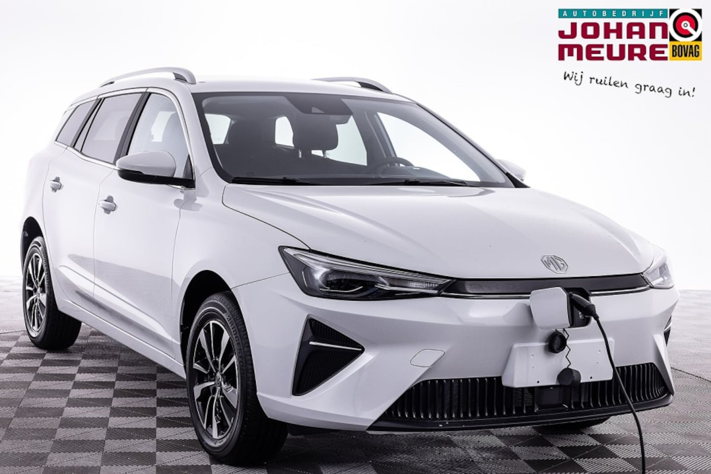 MG 5 - MG5 BEV 61kWh Comfort Automaat | NAVI | APPLE CARPLAY - AutoWereld.nl