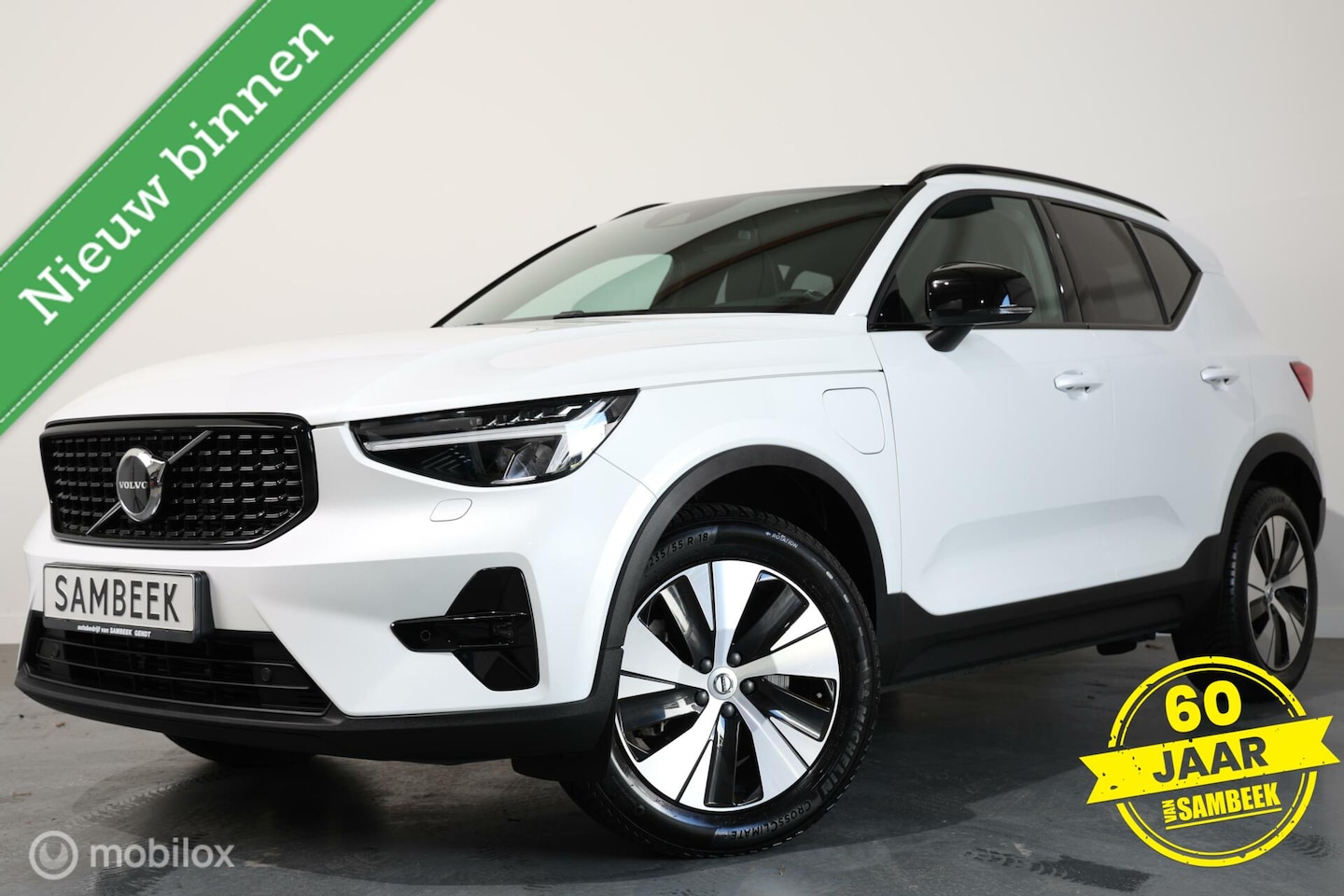 Volvo XC40 - 1.5 T4 Recharge R-Design - CAMERA - WINTERPACK - NAVI - AutoWereld.nl