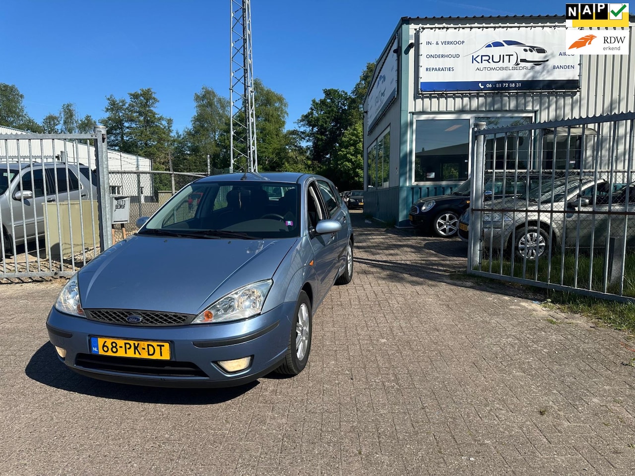 Ford Focus - 1.6-16V Futura RIJDT PERFECT! APK 04-2026! LEER! - AutoWereld.nl