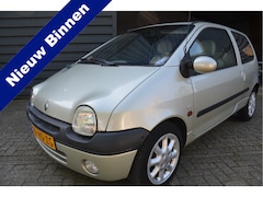 Renault Twingo - 1.2 Initiale Quickshift 5 Automaat Leer Airco