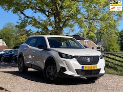 Peugeot 2008 - 1.2 PureTech Active Pack | 360 camera + Carplay + Navi + Clima nu €19.975,