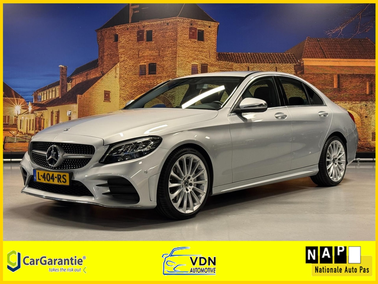 Mercedes-Benz C-klasse - 200 Premium AMG Automaat LED Carplay - AutoWereld.nl