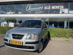 Hyundai Atos - 1.1i Active Cool Airco - Getint glas - Radio