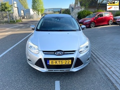 Ford Focus Wagon - 1.6 TDCI ECOnetic Lease Titanium I TREKHAAK I KEY-LESS I LEDER I NAP I NAVI I BLIS I CLIMA