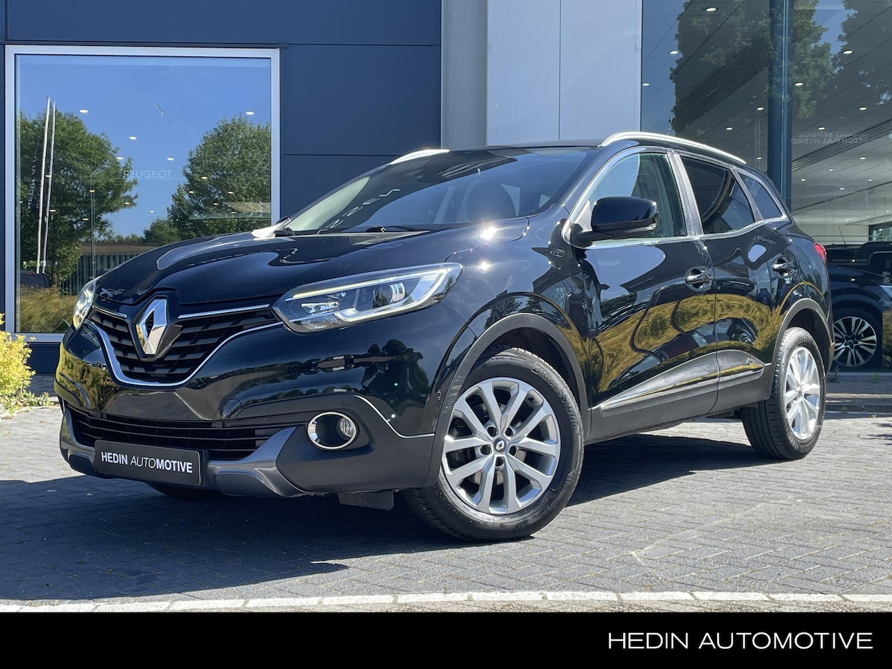 Renault Kadjar - 130PK TCe Intens | Automaat | Navigatie | Camera | Climate Control - AutoWereld.nl