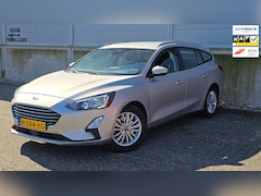 Ford Focus Wagon - 1.0 EcoBoost Titanium Business