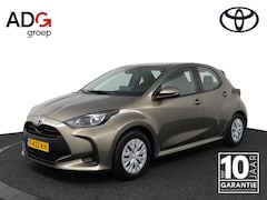 Toyota Yaris - 1.5 Hybrid Active | Apple Carplay/Android Auto | Trekhaak | Navigatie |