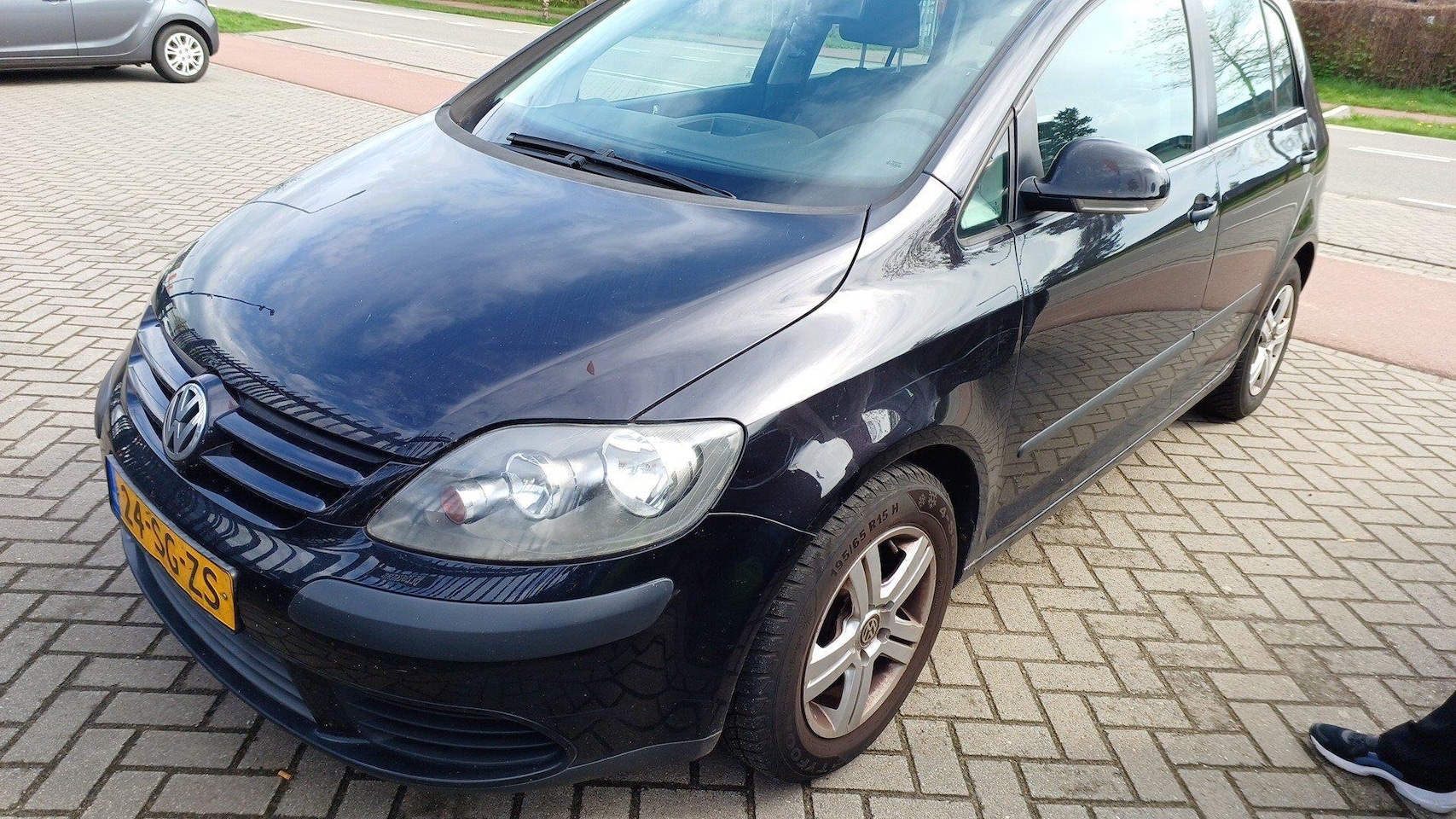 Volkswagen Golf Plus - 1.4 FSI Business line Airco Trekhaak Lichtmetalen Velgen Handel/Export! - AutoWereld.nl